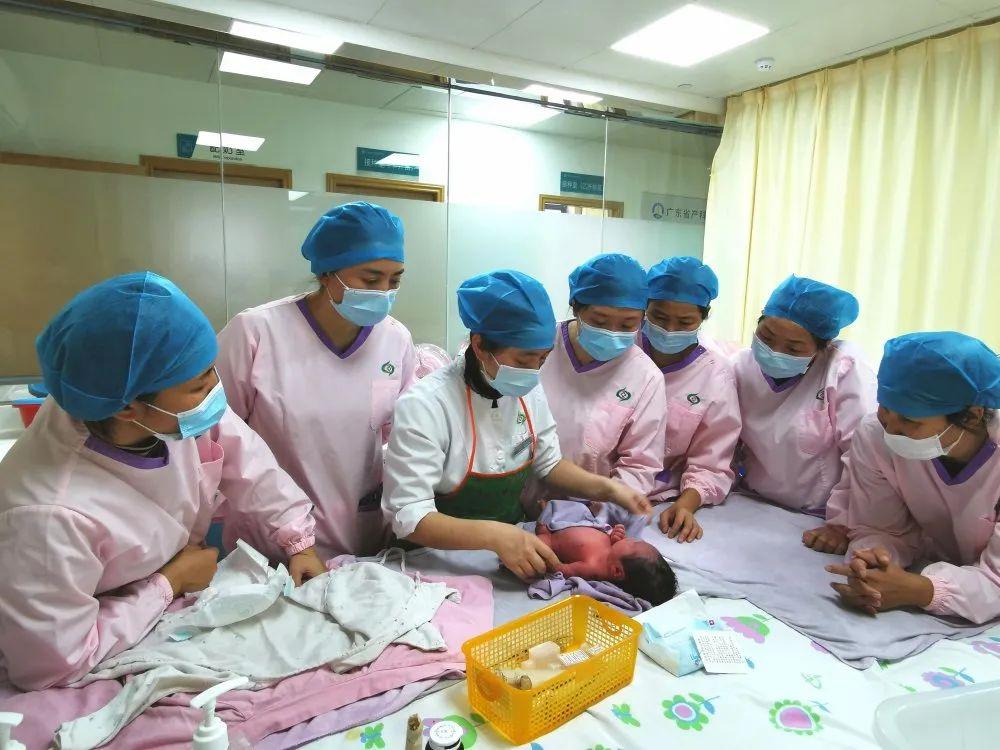 黑河妇婴监护型护送